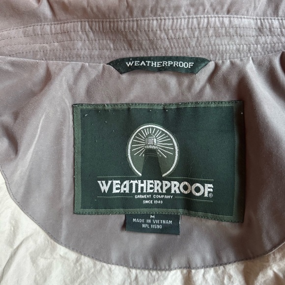 Weatherproof jacket - Picture 4 of 4